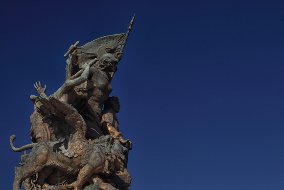 Altare della Patria statue